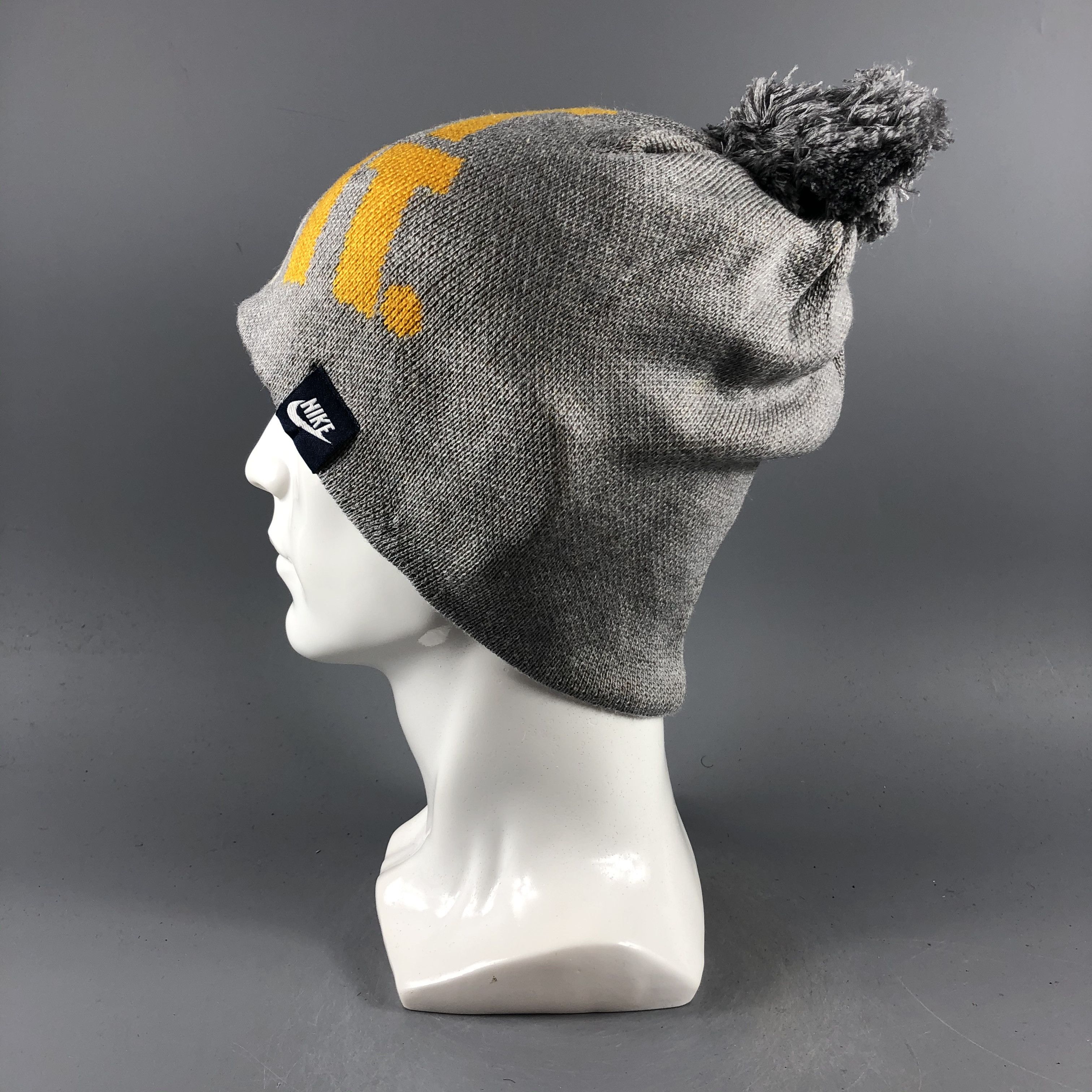 Nike × Vintage Nike Just Do It Beanie Snow Hat Snow Cap -D147 Size ONE SIZE - 1 Thumbnail