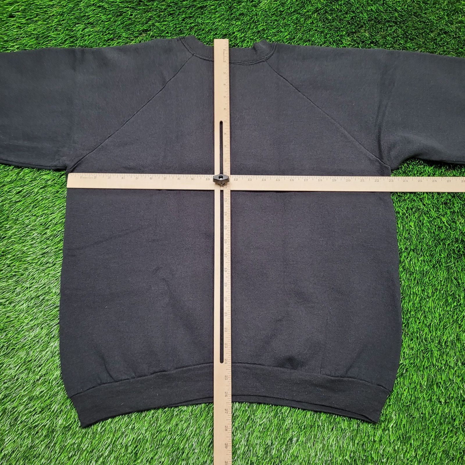 Fruit Of The Loom VTG 90s "A Man For All Seasons" Funny Sweatshirt XL Dad Joke Size US XL / EU 56 / 4 - 4 Thumbnail