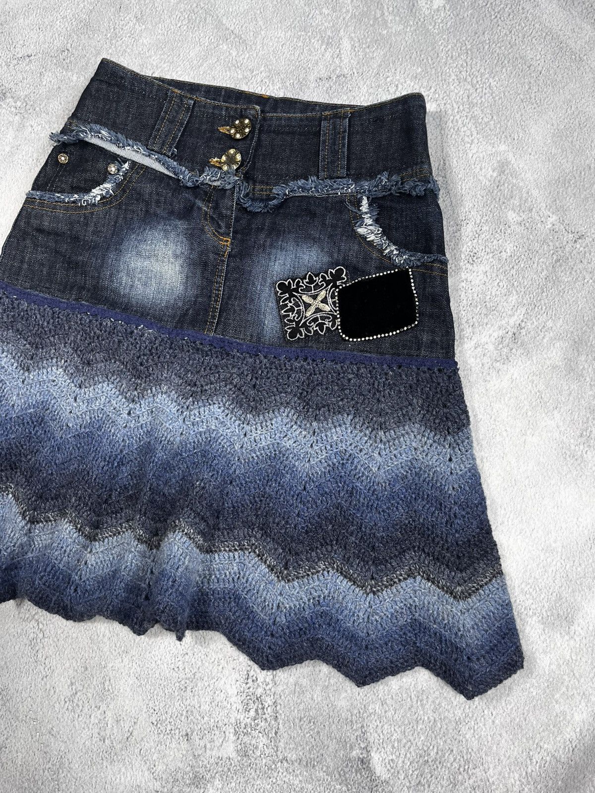 Other Vintage Mariella Burani denim/knit midi skirt streetwear Size 30" / US 8 / IT 44 - 3 Thumbnail