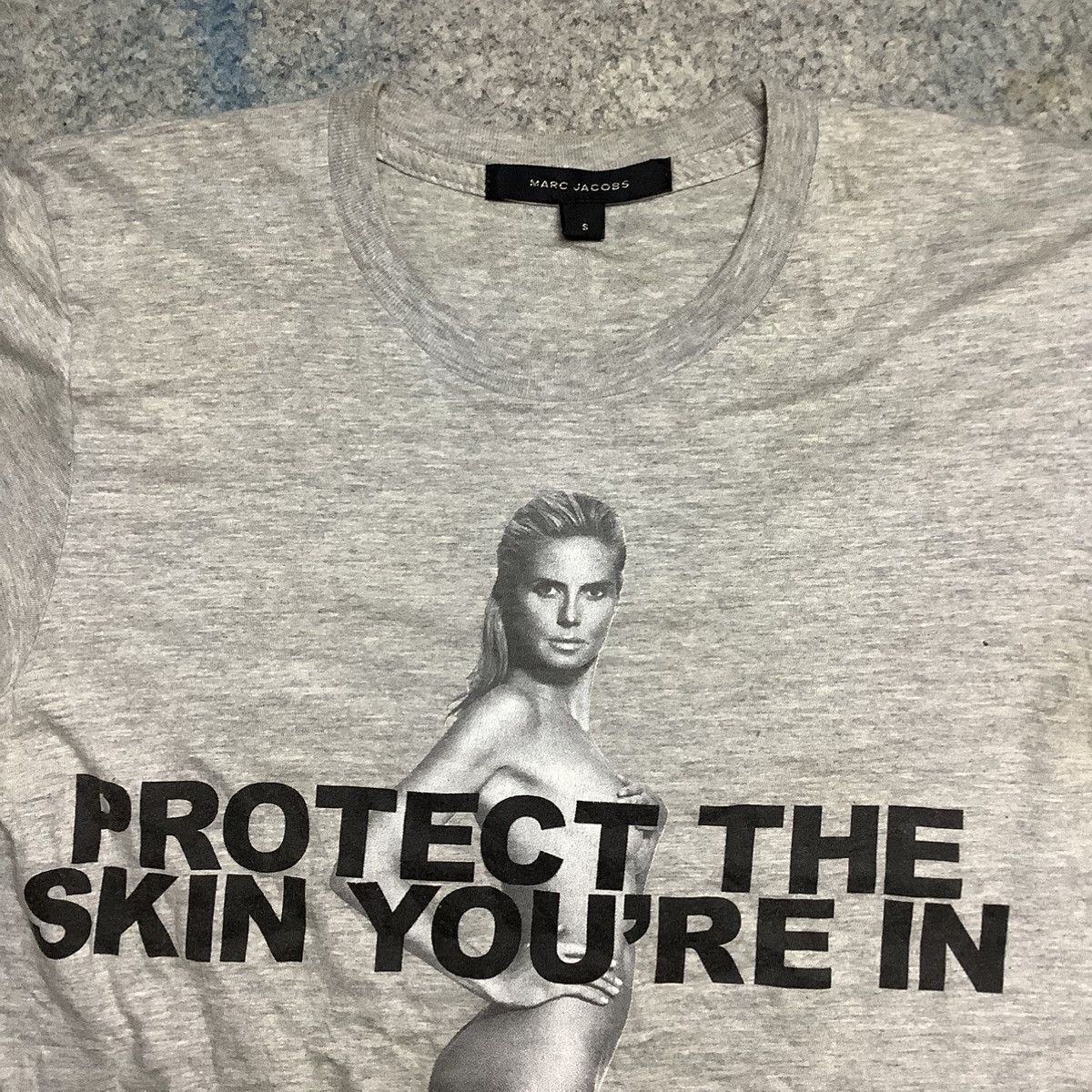 Marc Jacobs MARC JACOBS PROTECT THE SKIN YOU'RE IN Heidi Klum Size US S / EU 44-46 / 1 - 2 Thumbnail