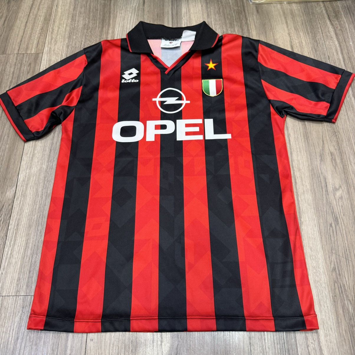 Lotto Sport AC Milan 94/95 home shirt Size US M / EU 48-50 / 2 - 1 Thumbnail