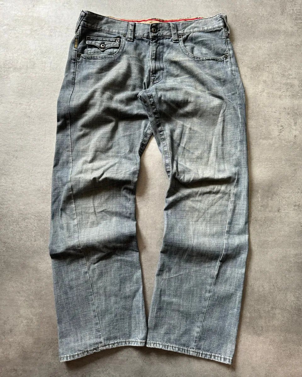 Armani 2000s Armani Relaxed Large Straight Jeans Size US 37 - 1 Thumbnail