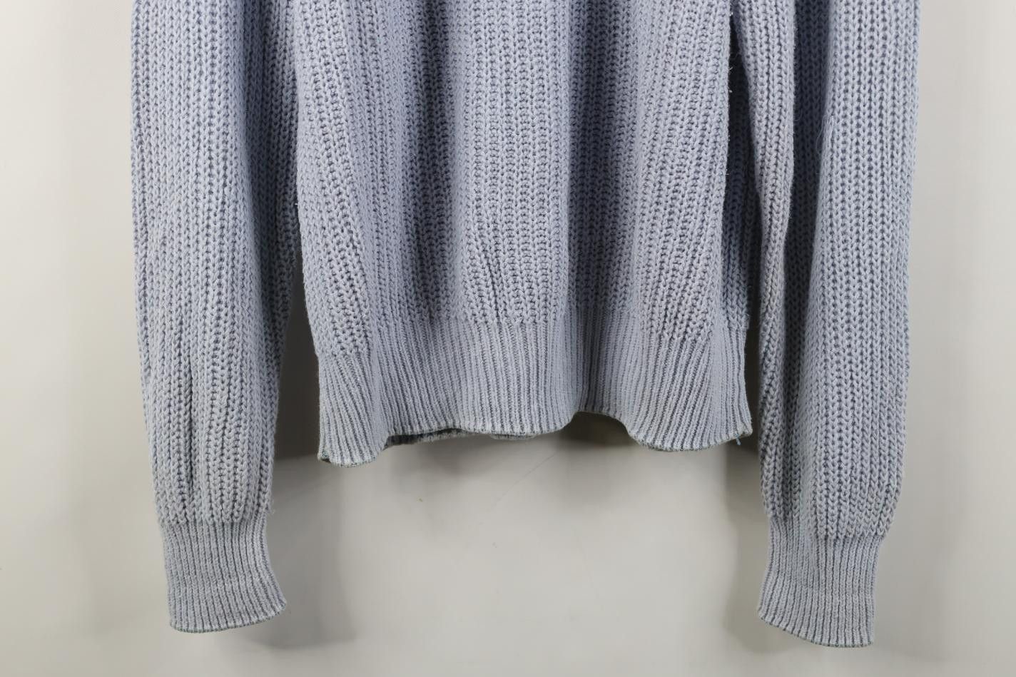 Vintage Vintage 90s Streetwear Ribbed Crewneck Sweater Light Blue Size US L / EU 52-54 / 3 - 10 Thumbnail