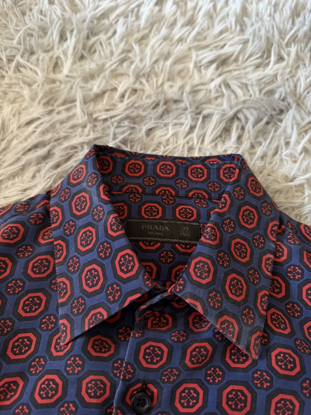 Prada 2015 printed silk shirt Size US S / EU 44-46 / 1 - 2 Thumbnail