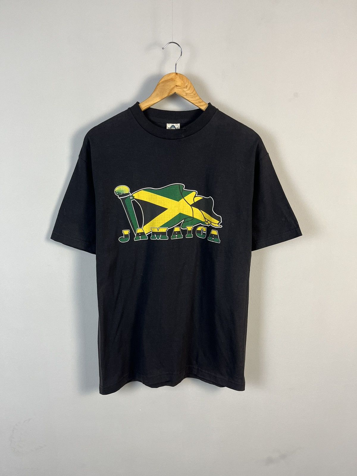 Vintage Jamaica Vintage Y2K Big Logo Tee Shirt Made in USA Size US M / EU 48-50 / 2 - 1 Thumbnail