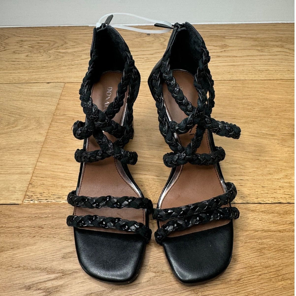 Donald Pliner NEW Donald Pliner Seska Braided Leather Block Heeled Sandals Size US 6 / IT 36 - 2 Thumbnail