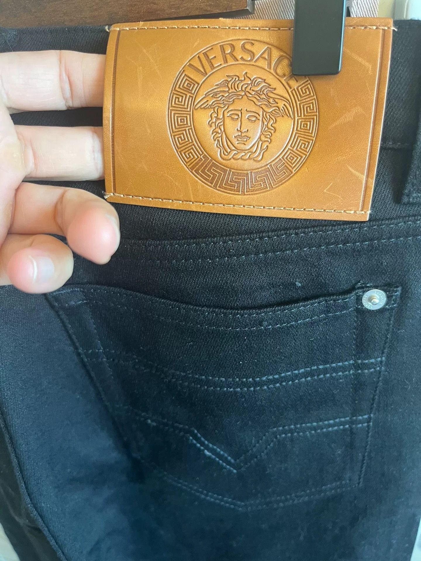 Versace Versace Main Line Hollow Ring Jeans Size US 30 / EU 46 - 8 Thumbnail