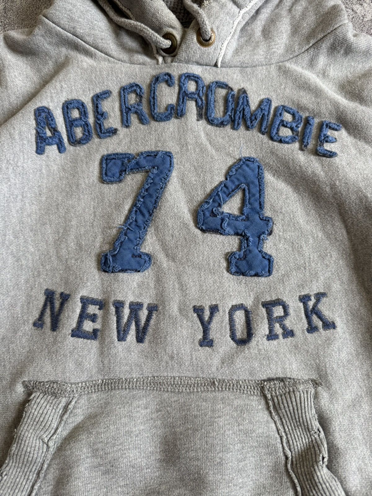 Abercrombie & Fitch Abercrombie & Fitch S big logo hoodie y2K opium sweatshirt Size US S / EU 44-46 / 1 - 10 Thumbnail