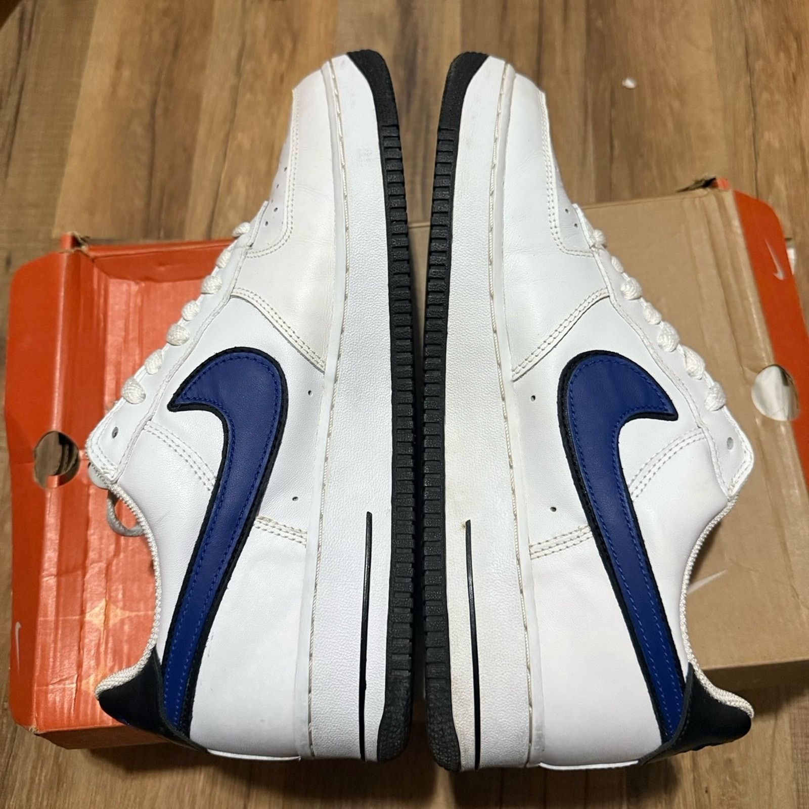 Nike 2004 Nike Air Force 1 White Sport Royal Black Size US 11 / EU 44 - 6 Thumbnail