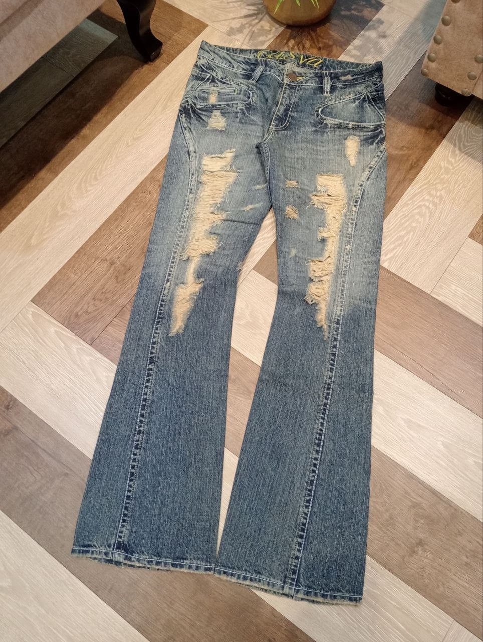 Japanese Brand CASVA BLUE DISTRESSED BLUE DENIM FLARED PANTS Size US 33 - 2 Thumbnail