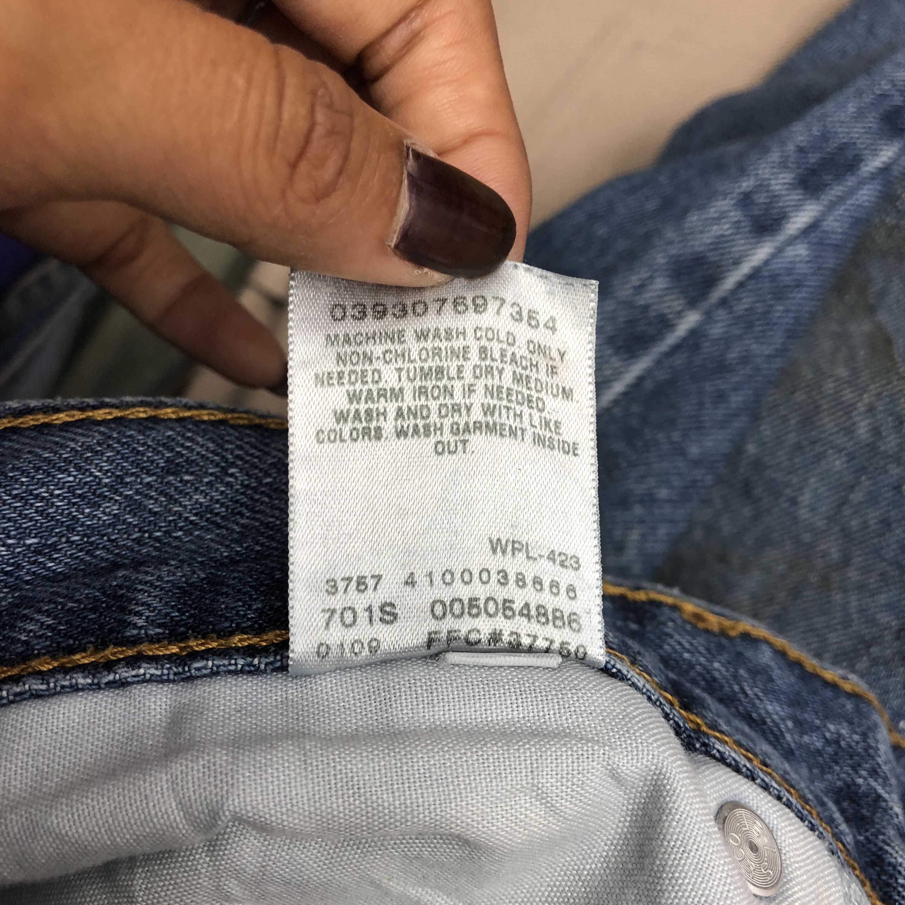 Levi's Vintage Levis 505 Faded Jeans Dirty Levi's Light Wash Denim Size US 32 / EU 48 - 11 Thumbnail