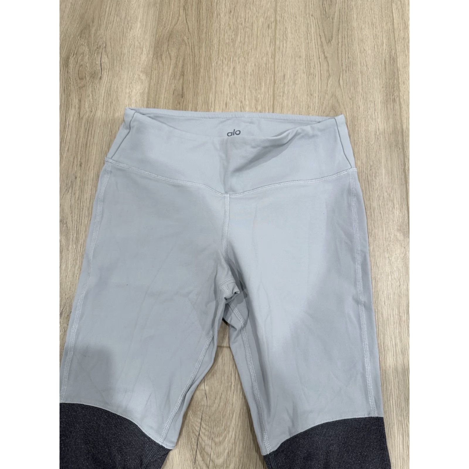 Alo VINTAGE Alo Yoga Goddess High Waist Ribbed Leggings Gray Size Small S Size 28" / US 6 / IT 42 - 4 Thumbnail