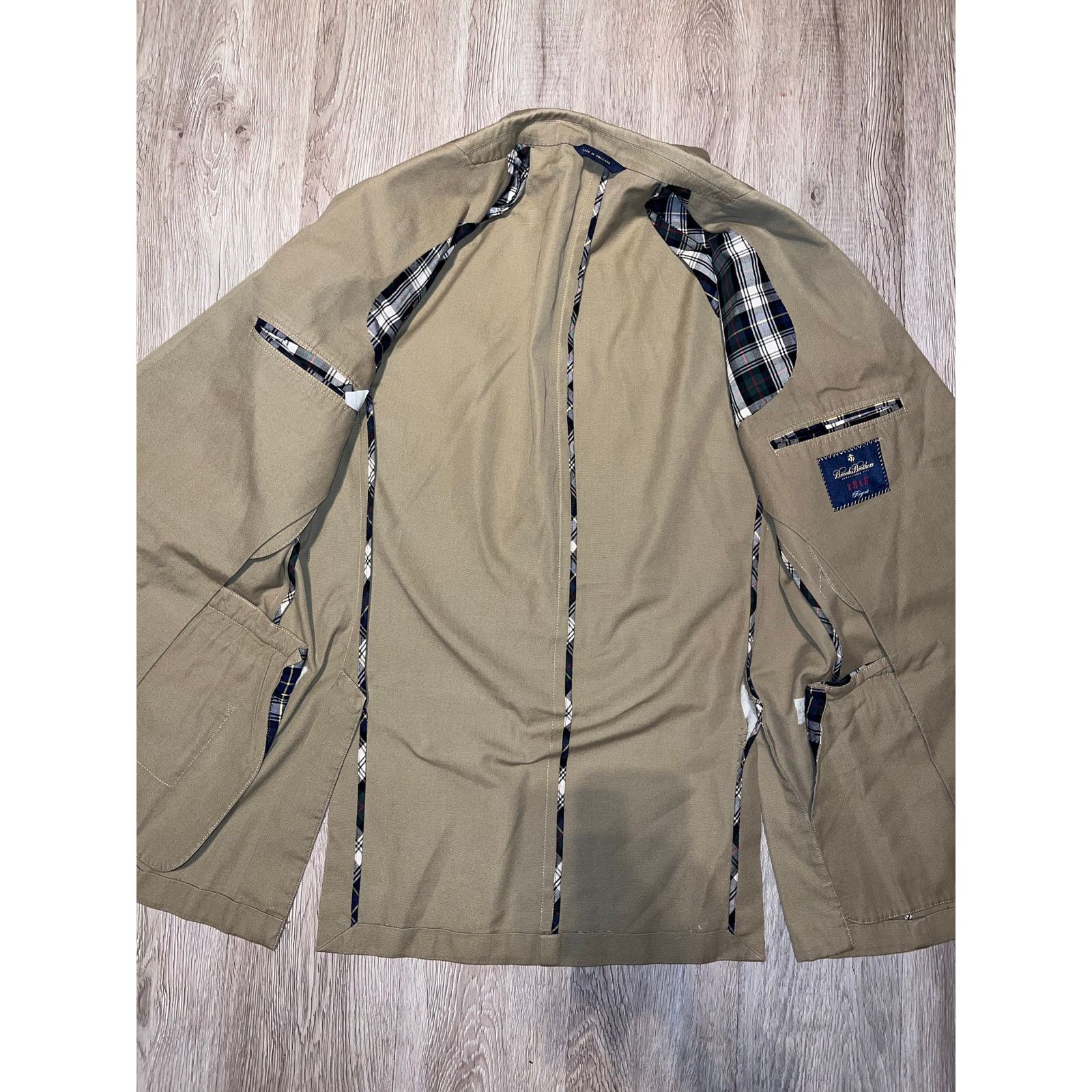 Brooks Brothers Brooks Brothers - 1818 Regent Blazer / 42R / Tan Size 42R - 5 Thumbnail