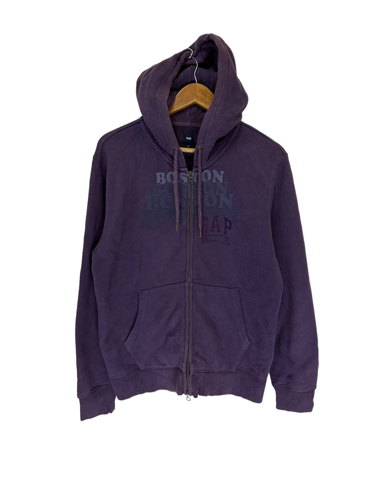 image of Vintage Gap Boston Hoodie Full Zip in Purple, Men's (Size Medium)