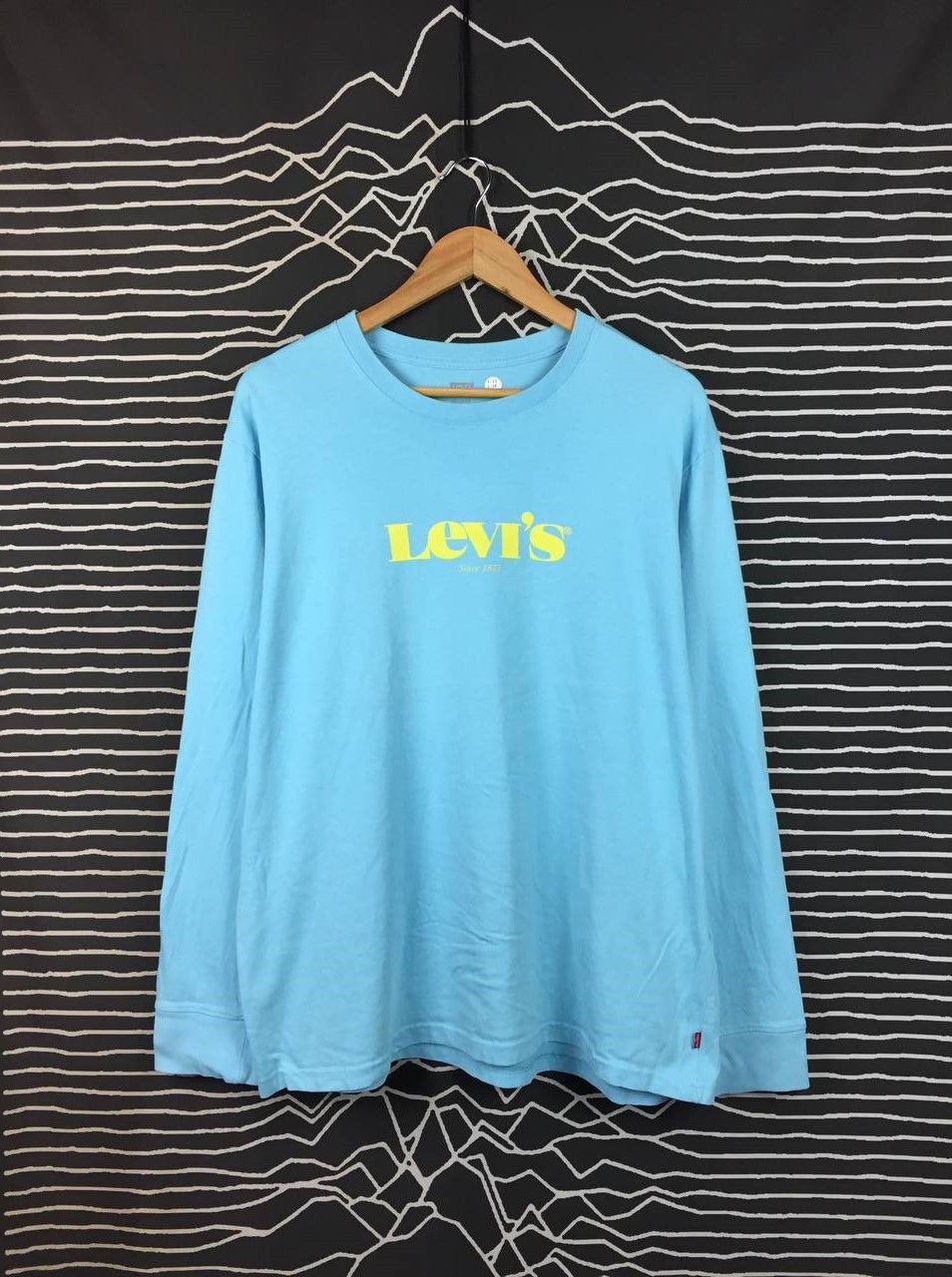 Levi's Levi's Classic Logo Relaxed Fit Long Sleeve Tee Size L Size US L / EU 52-54 / 3 - 2 Thumbnail