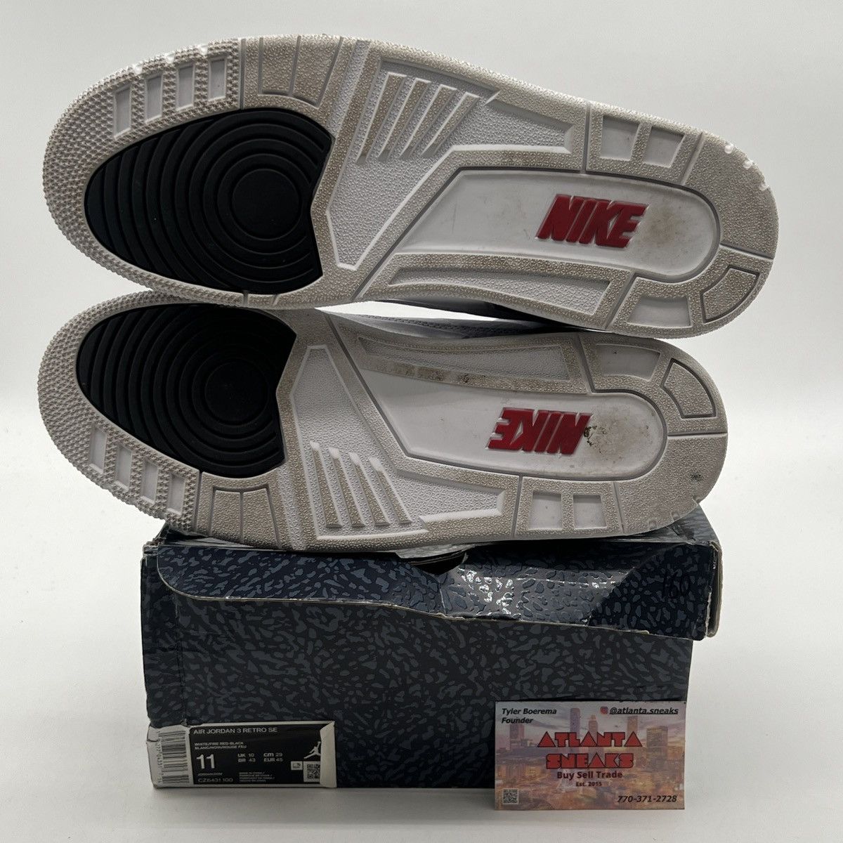 Jordan Brand Air Jordan 3 denim fire red Size US 11 / EU 44 - 8 Thumbnail