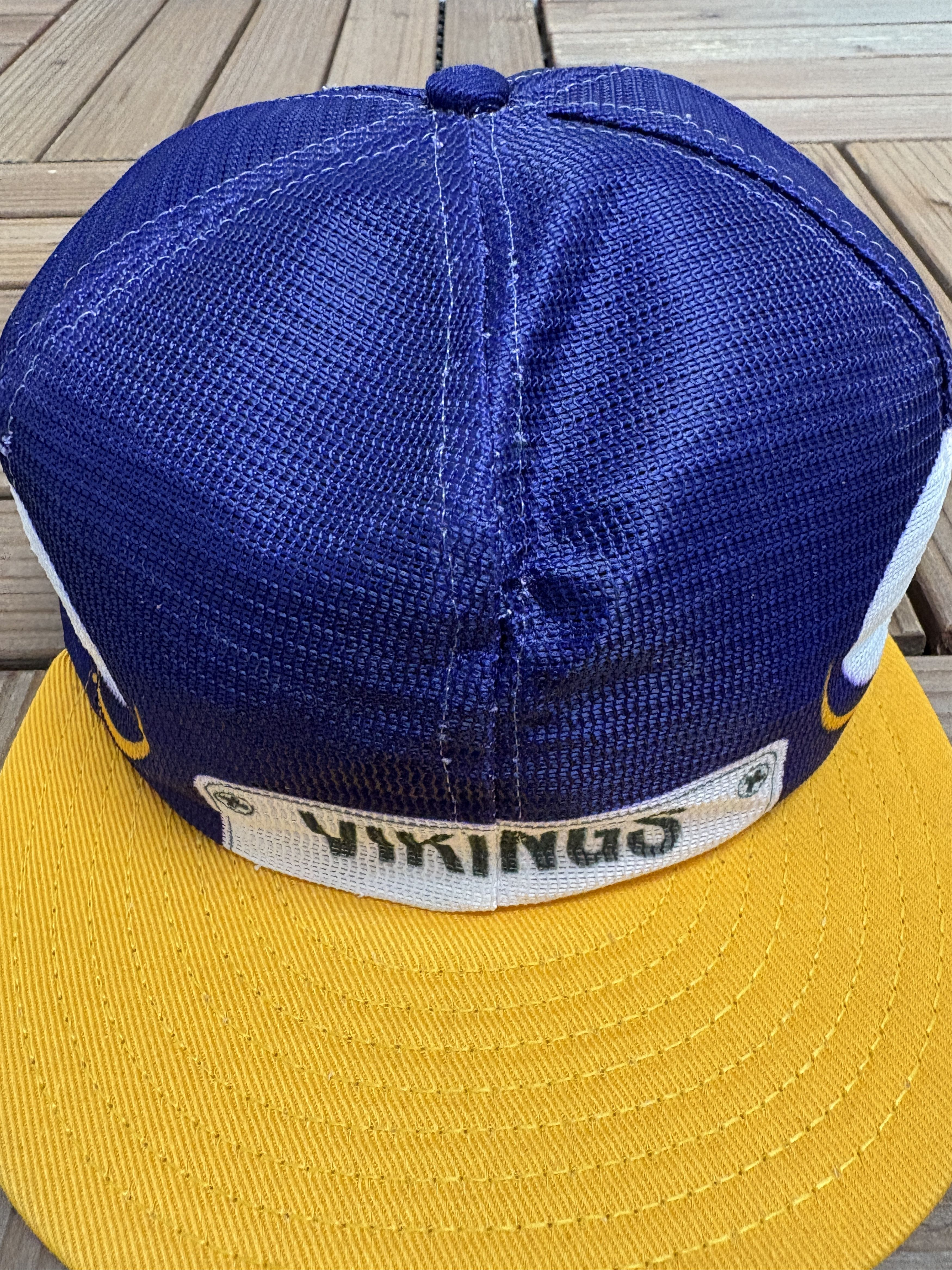 Vintage Minnesota Vikings Helmet Design Vintage Purple Snap Back Hat Size ONE SIZE - 3 Thumbnail