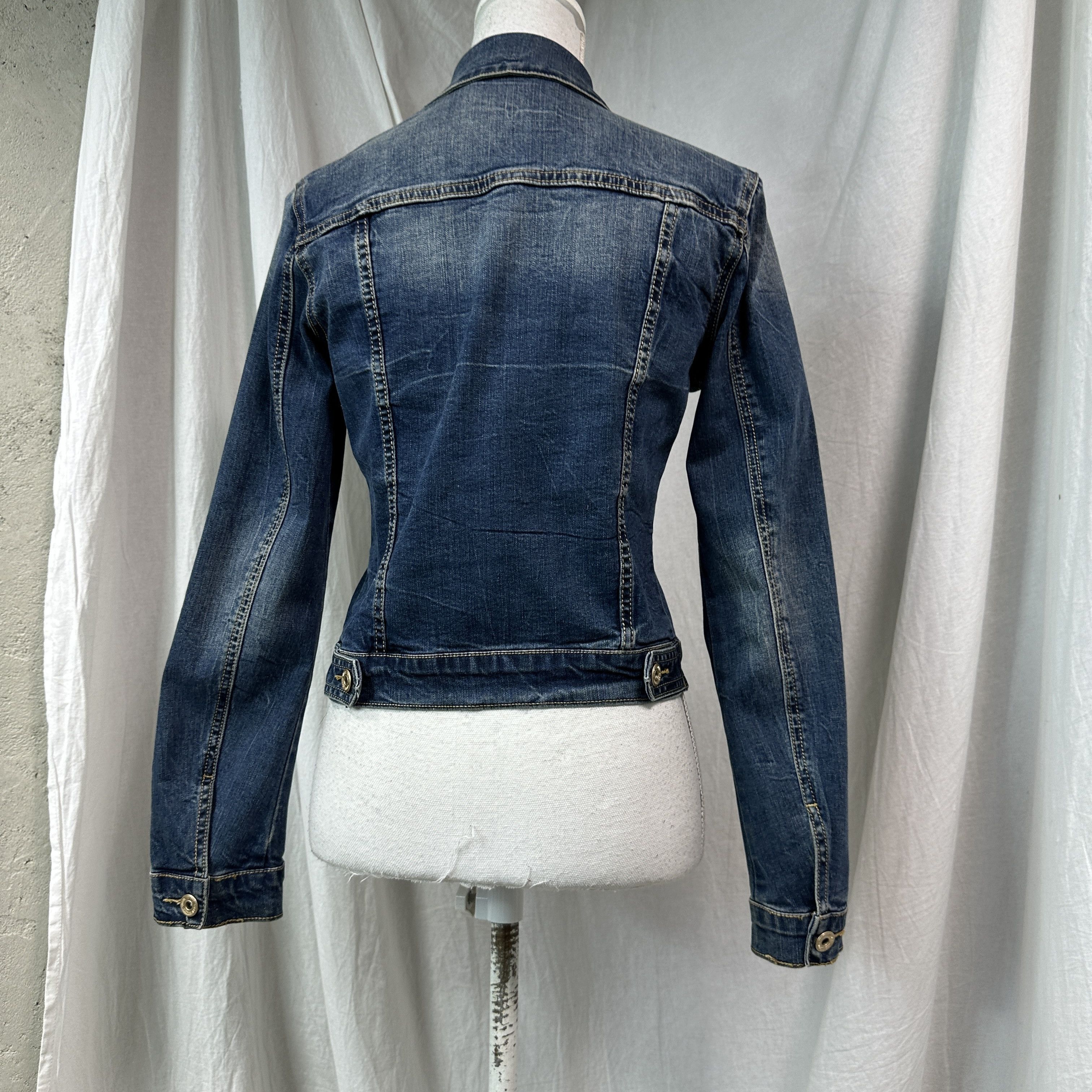 Vintage Vintage Denim Streetwear Fitted Jeans Jacket 00s Size S / US 4 / IT 40 - 7 Thumbnail
