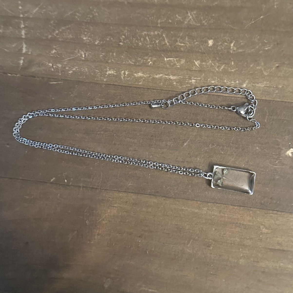 Other Silver tone preserved shamrock pendant necklace Size ONE SIZE - 2 Thumbnail
