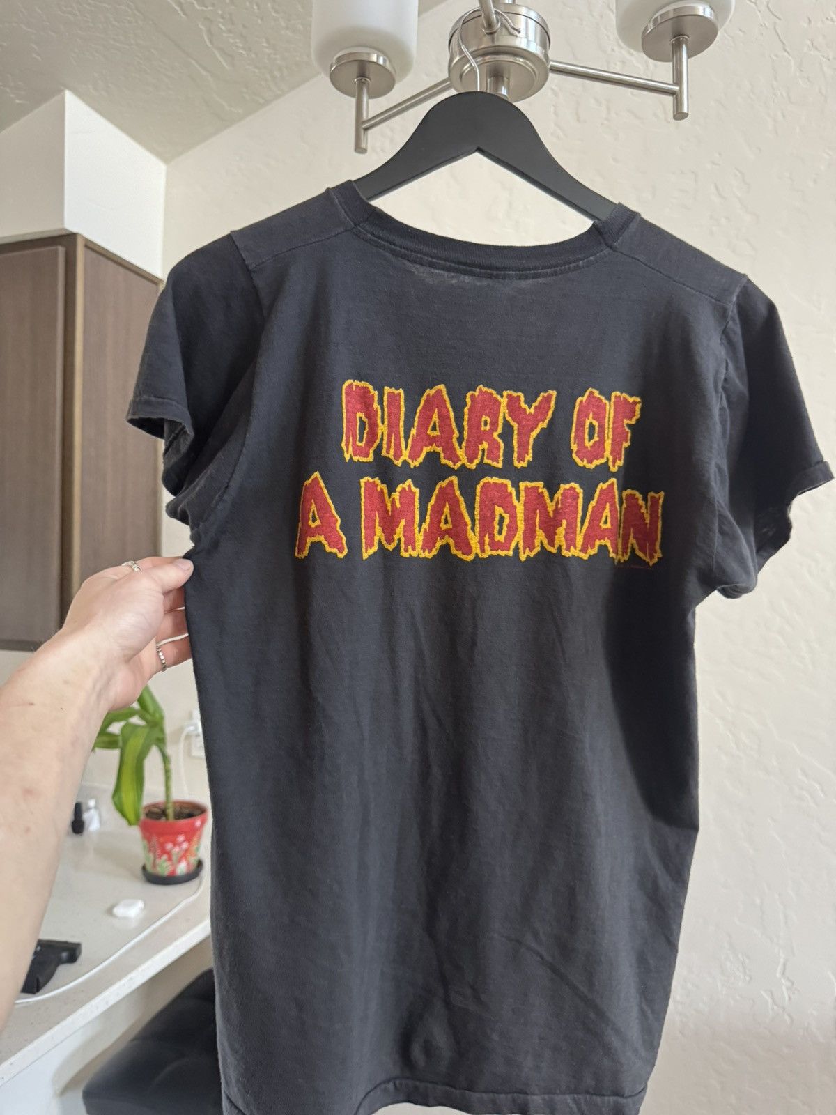 Vintage 1981 OZZY OZBOURNE TEE Size US S / EU 44-46 / 1 - 2 Thumbnail