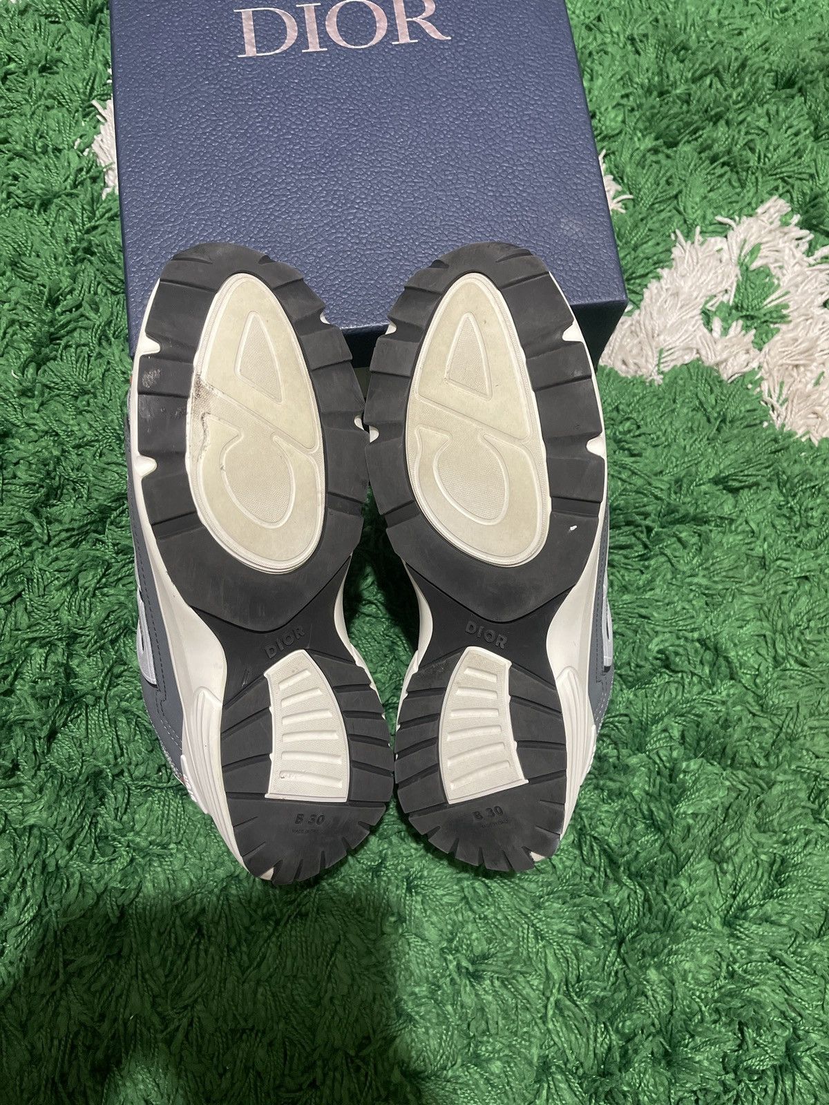 Dior DIOR B30 SILVER DARK GREY SIZE 44EU/10M PRISTINE CONDITION Size US 10 / EU 43 - 3 Thumbnail