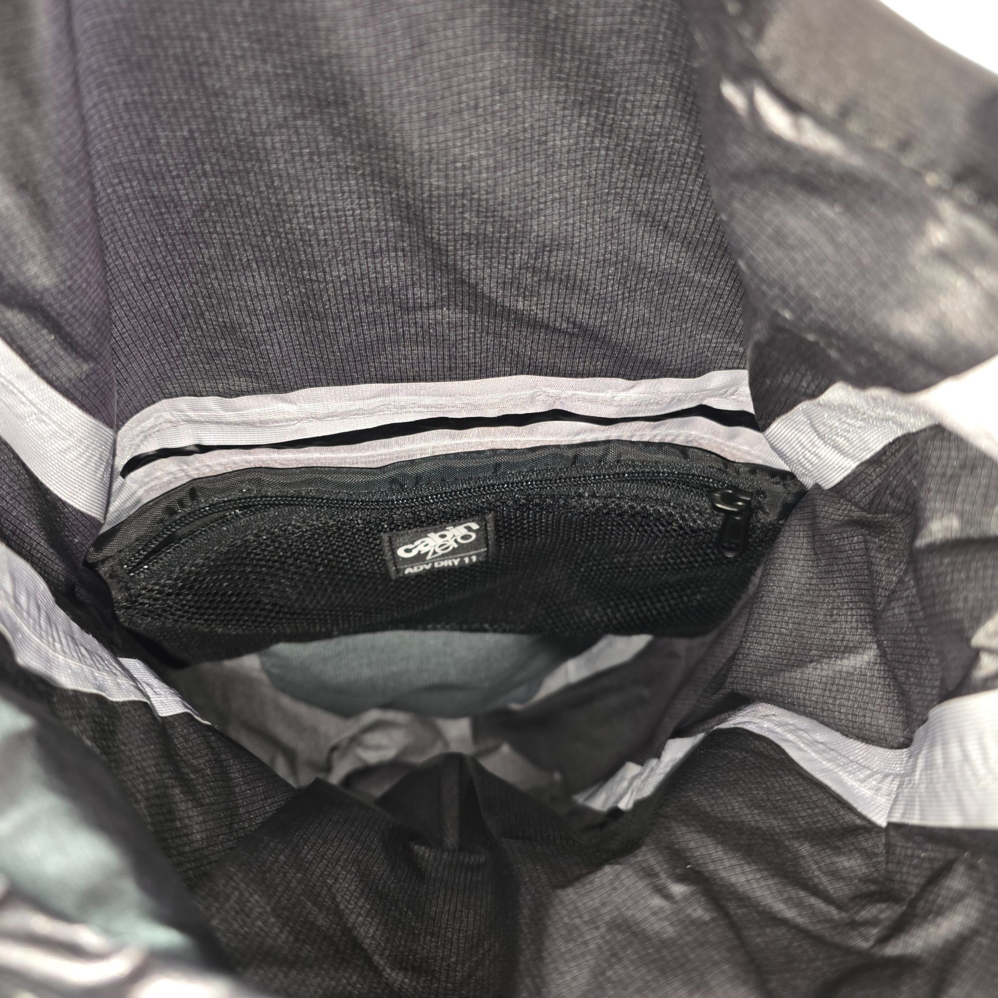Other Cabin Zero ADV Dry 11 Black Waterproof Dry Bag Backpack Ligh Size ONE SIZE - 10 Thumbnail