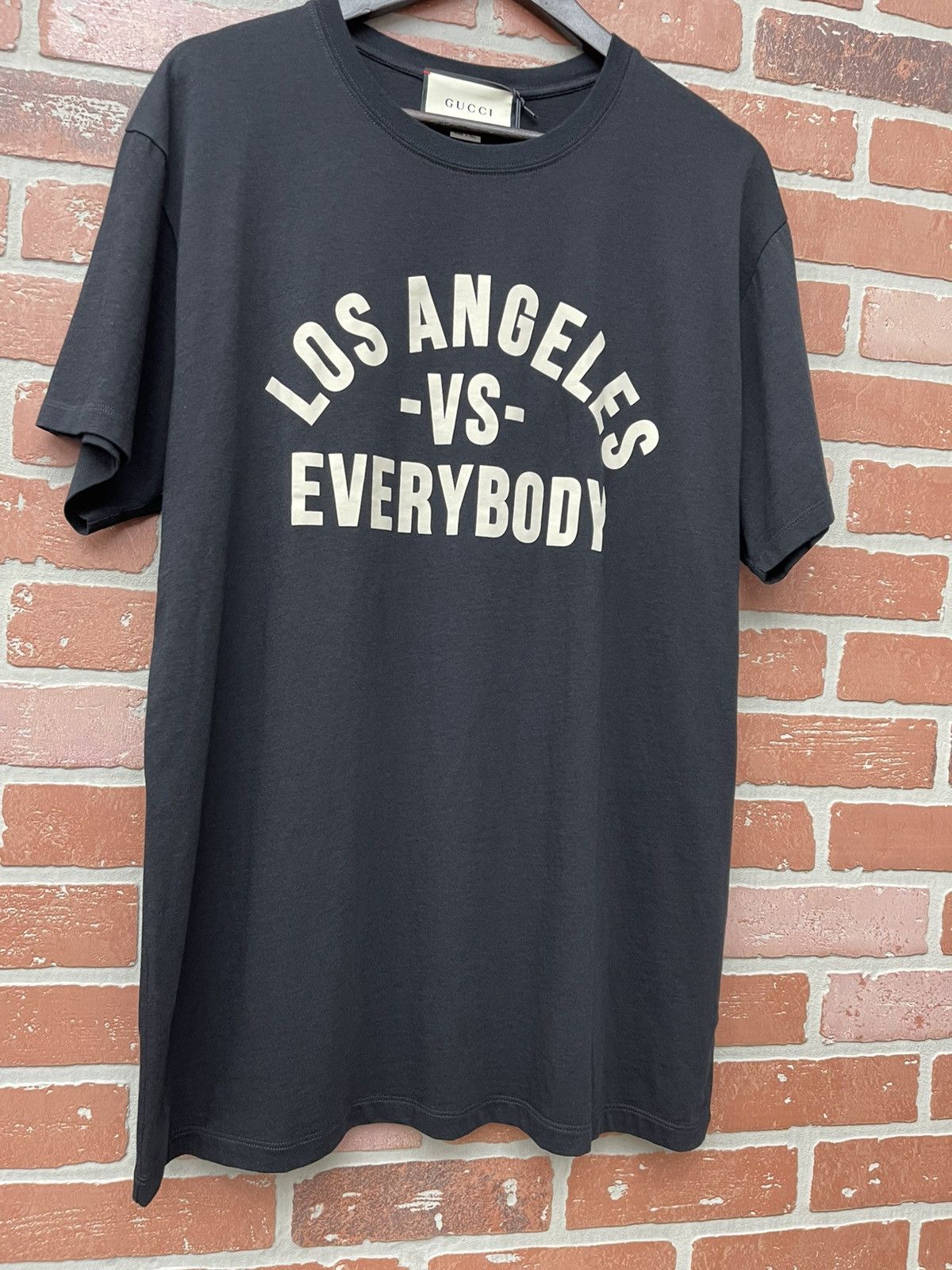 Gucci Size M - Gucci Vs Everybody Las Angeles Brand New EXCLUSIVE Size US M / EU 48-50 / 2 - 2 Thumbnail