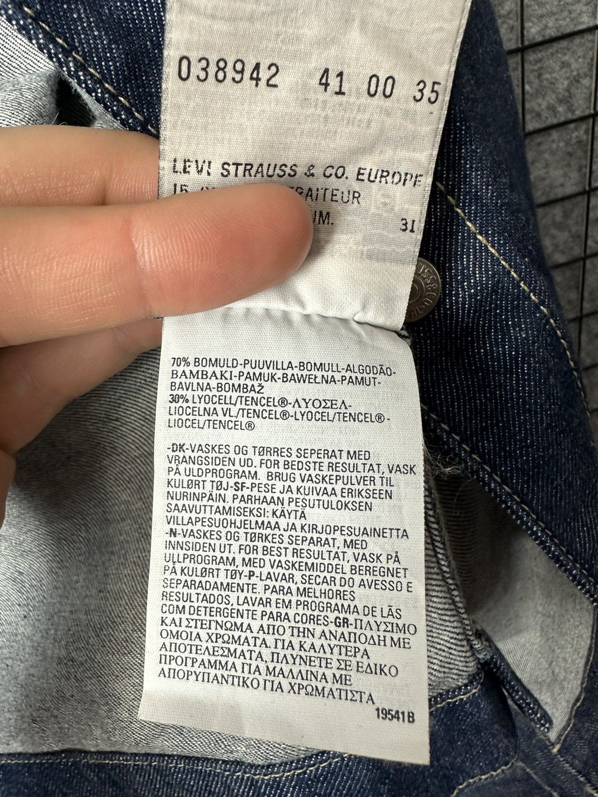 Levi's Vintage Levis Engineered Jeans Denim Jacket size M Size US M / EU 48-50 / 2 - 9 Thumbnail
