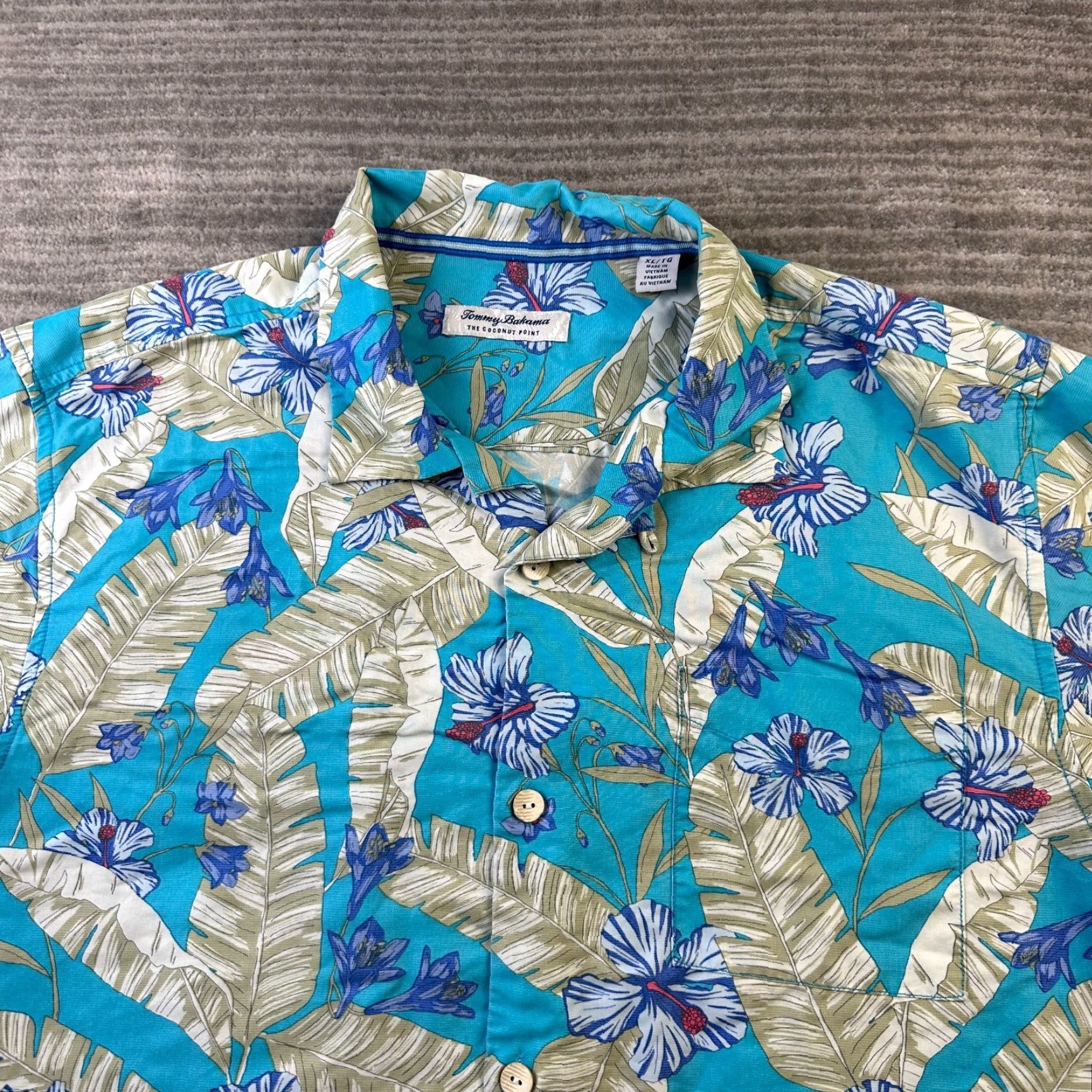Tommy Bahama Tommy Bahama Island Zone Shirt Mens XL Blue Floral Button-Up Short Sleeve Casual Classic Size US XL / EU 56 / 4 - 3 Thumbnail