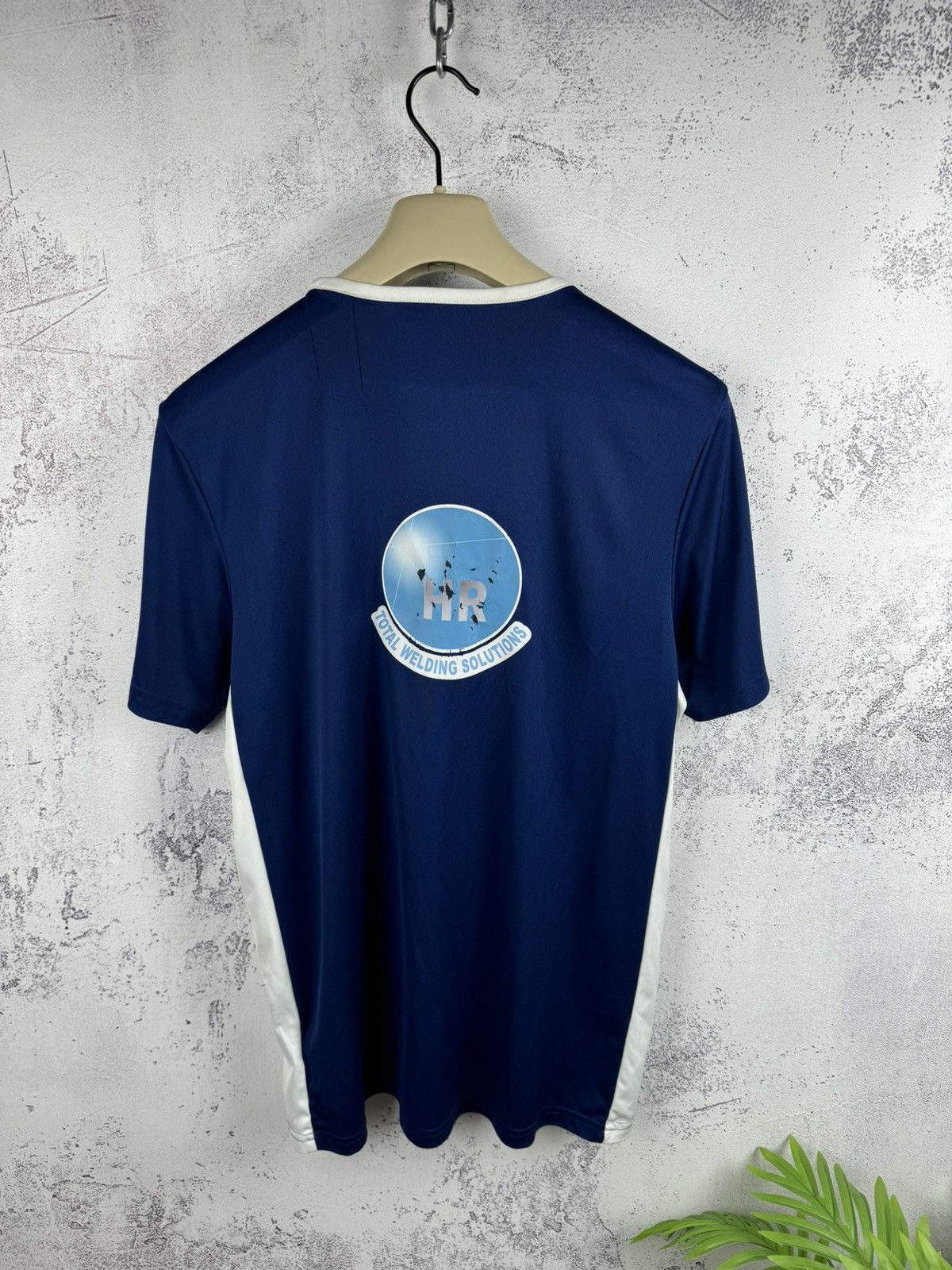 Adidas Adidas Soccer Jersey Nuneaton Borough 2 size M Size US M / EU 48-50 / 2 - 15 Thumbnail