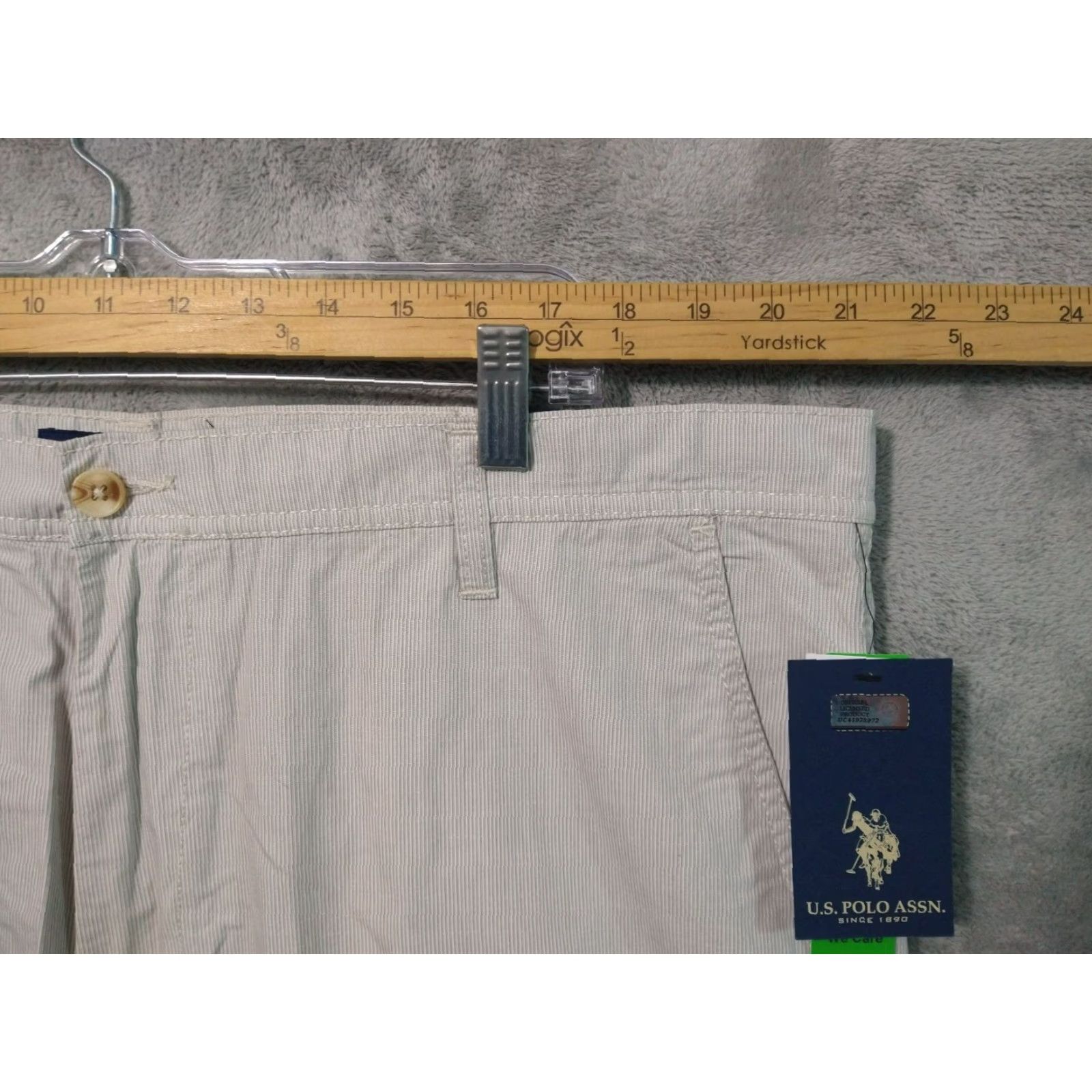 U.S. Polo Assn. US Polo Assn Shorts Mens 42 Beige White Striped Chino Flat Front Hartford Size US XL / EU 56 / 4 - 3 Thumbnail