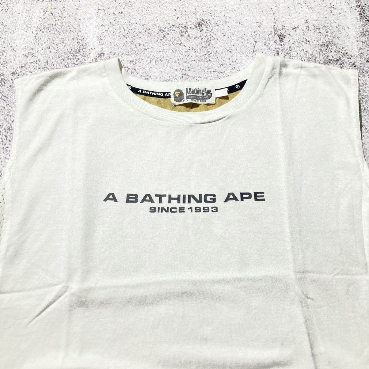 Bape Bape A Bathing Ape 1993 1st Camo Sleveeless T-shirt White Size S / US 4 / IT 40 - 3 Thumbnail
