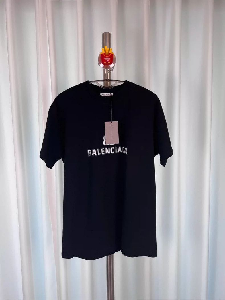 Balenciaga Balenciaga Black chest mosaic logo short sleeve Size US XS / EU 42 / 0 - 1 Thumbnail