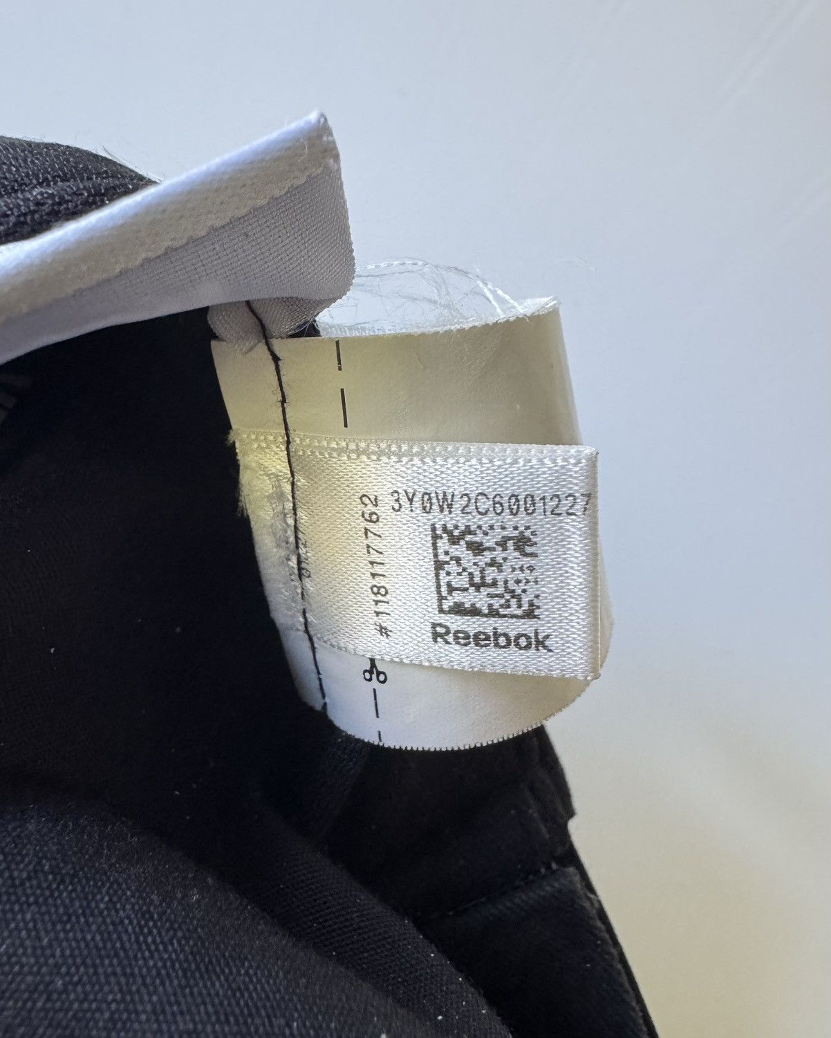 Reebok × Vetements Vetements x Reebok FW 17 Reconstructed Cap Size ONE SIZE - 11 Thumbnail