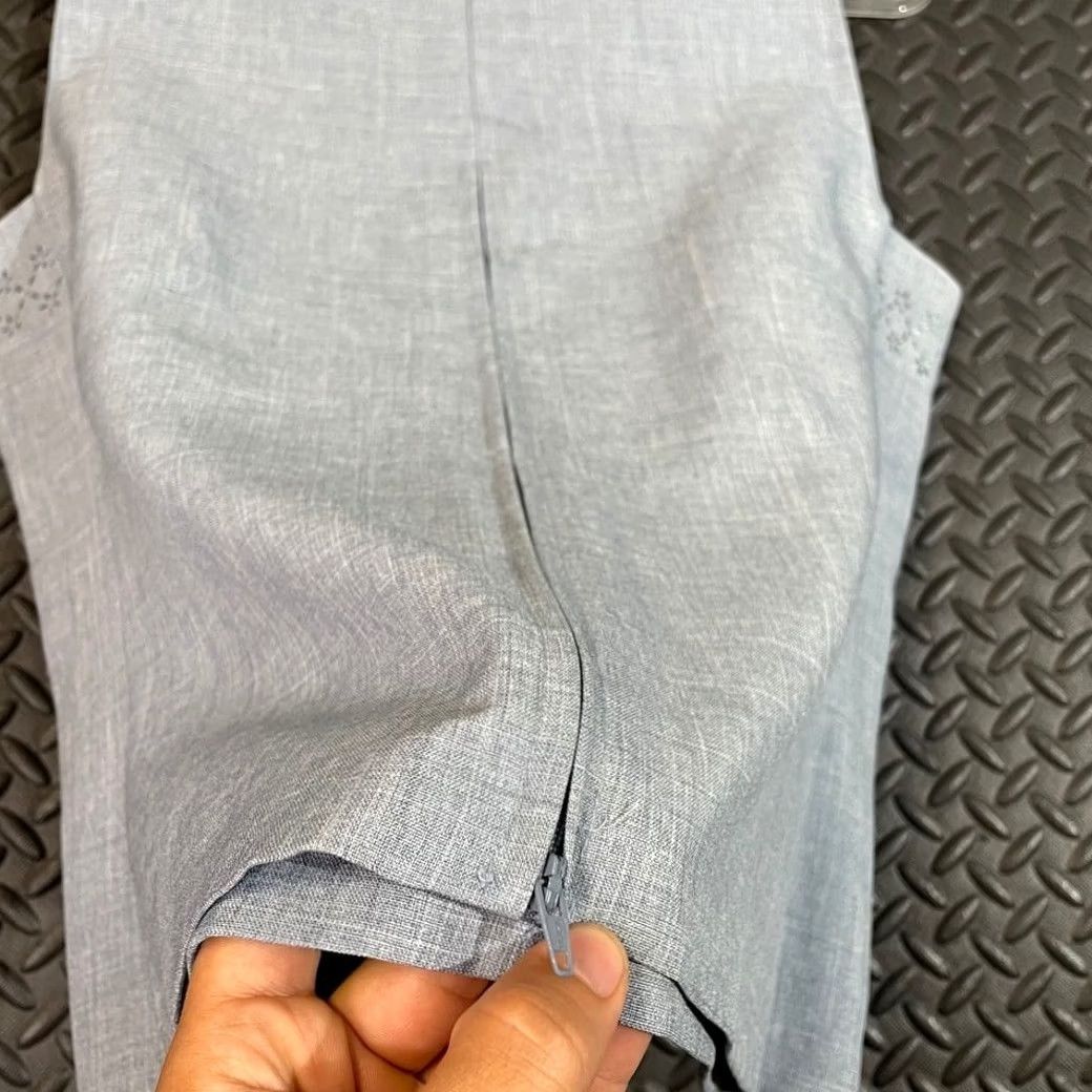 Vintage VINTAGE Leslie Belle Petite Light Blue Tank Top Blouse Top Women's Size 10P Tank Womens Petite Blue 10P Size L / US 10 / IT 46 - 5 Thumbnail