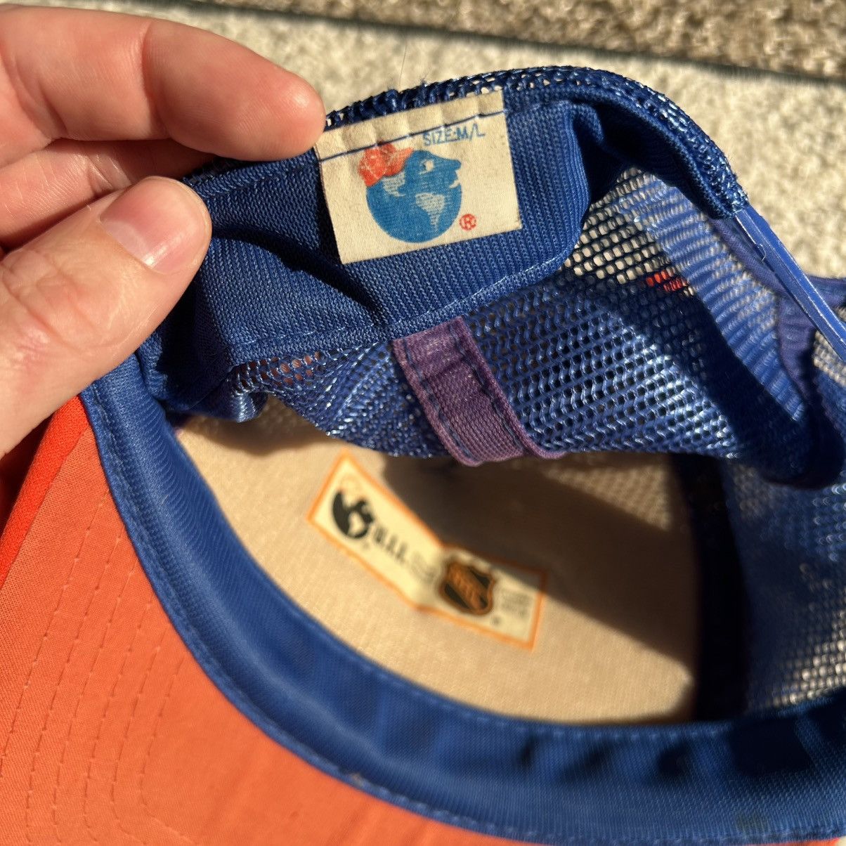 Vintage 1980's U.i.i. NEW YORK iSLANDERS NHL PUFFY MESH TRUCKER CAP Size ONE SIZE - 7 Thumbnail