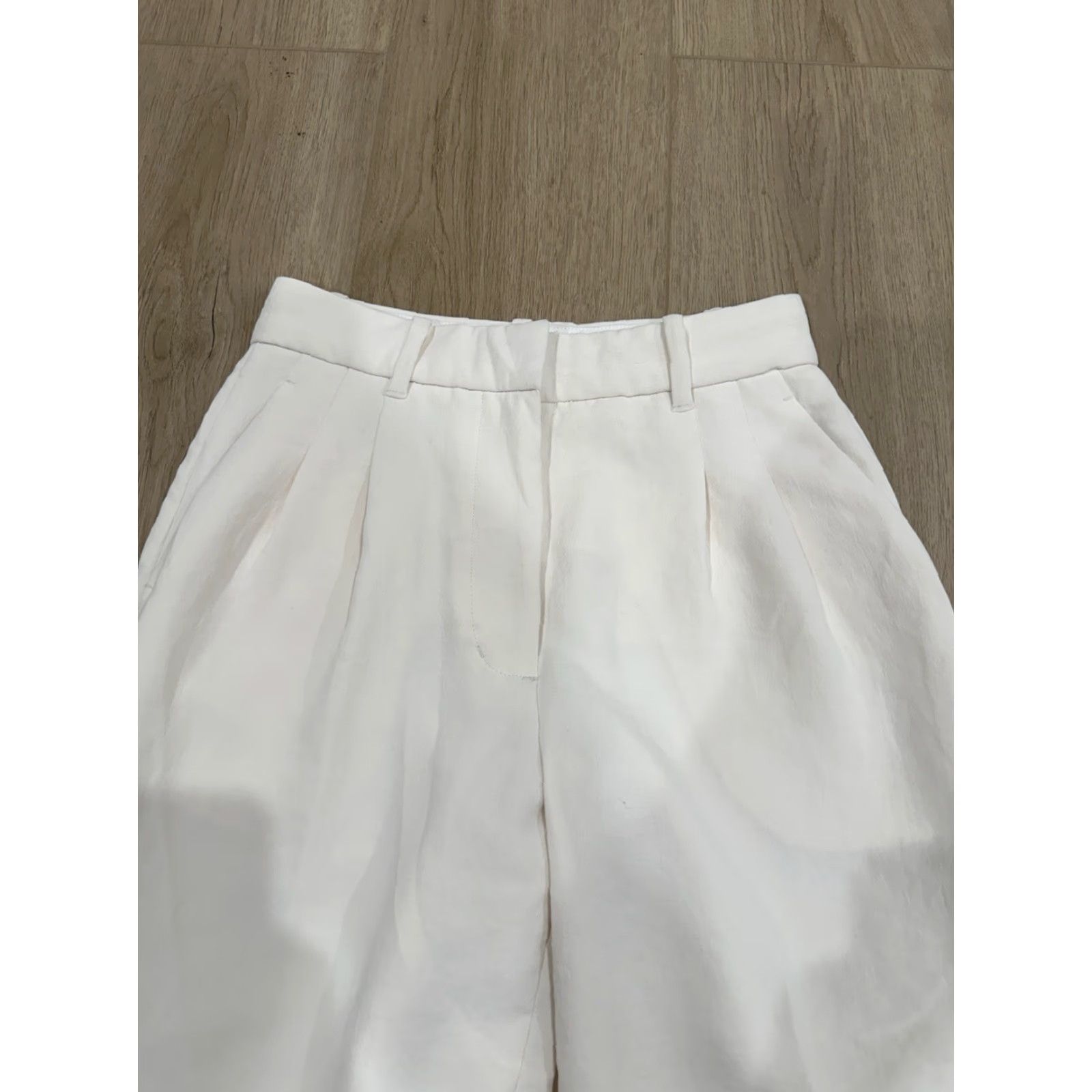 Vintage VINTAGE Wilfred Aritzia Jeans Boyfriend Size 0 White Ivory Low Rise Effortless Pant Womens Size 25" / US 0 / IT 36 - 4 Thumbnail
