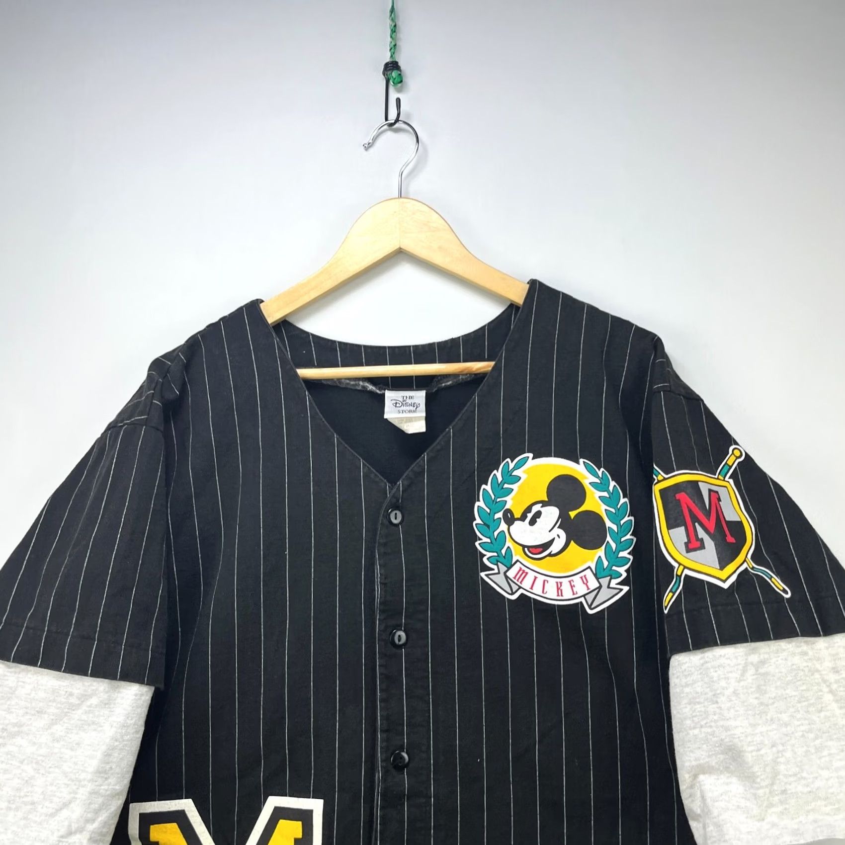 Disney VINTAGE Mickey Mouse Disney Baseball Jersey T-Shirt Large L Men Black 90s Pinstripe Disney Mens Size US L / EU 52-54 / 3 - 4 Thumbnail