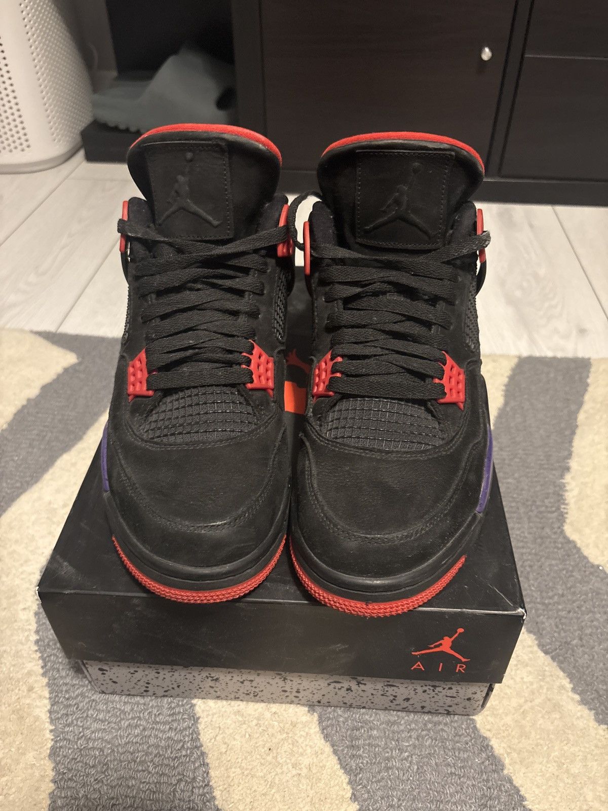 Jordan Brand Jordan 4 Retro Raptors Size US 11 / EU 44 - 3 Thumbnail