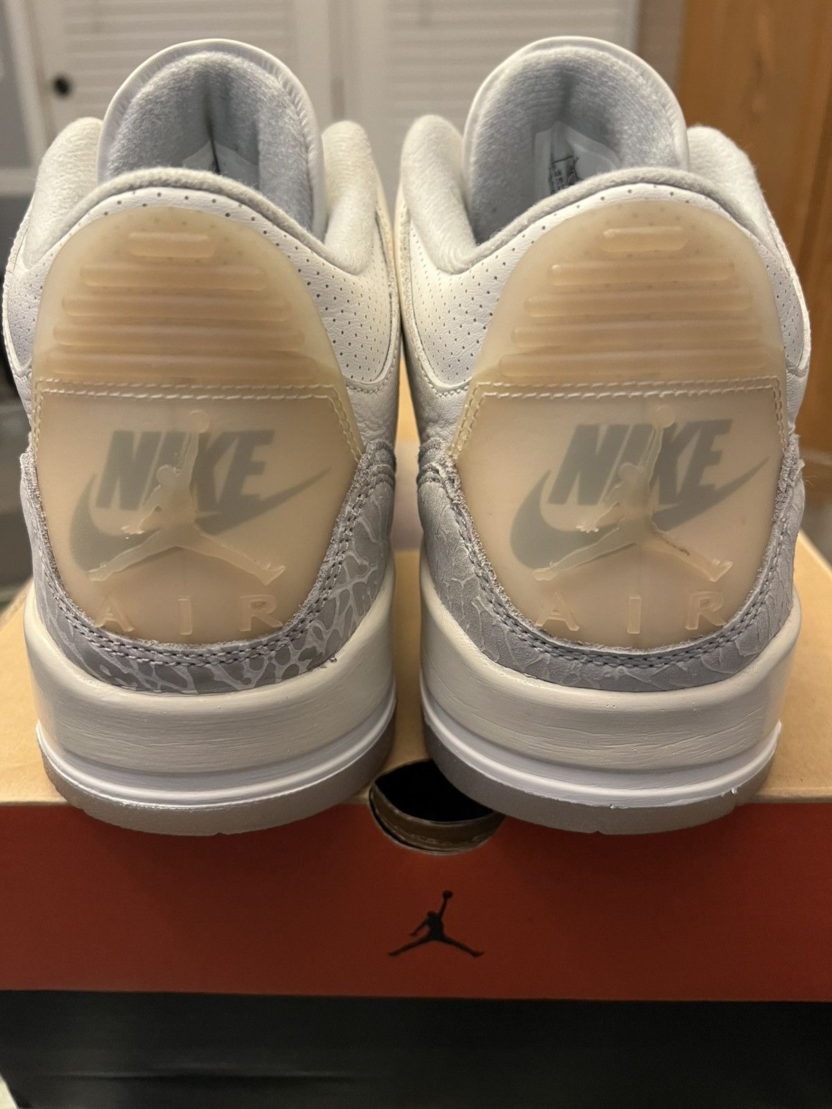 Jordan Brand Jordan 3 Retro Craft Ivory Size US 10 / EU 43 - 6 Thumbnail