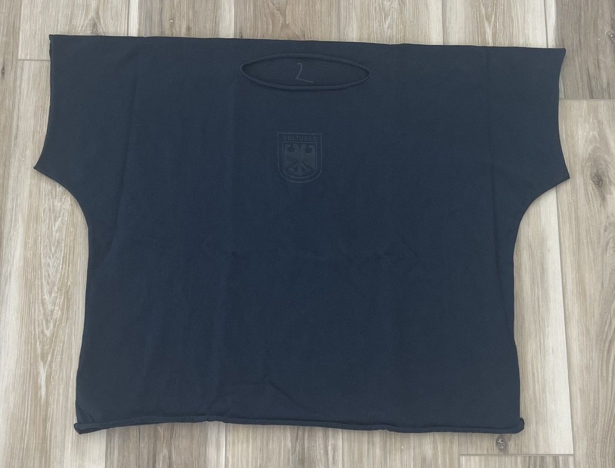 Vultures Short Sleeve tee