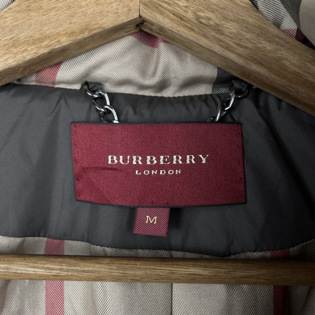 Burberry × Vintage Vintage Burberry Nova Check Windbreaker Size US M / EU 48-50 / 2 - 5 Thumbnail