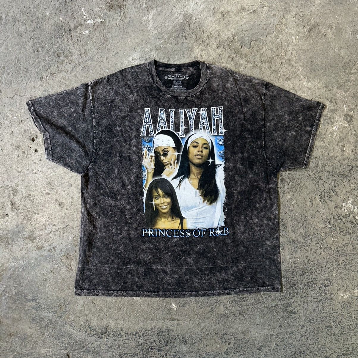 Fashion Nova × Kanye West Fashion NOVA Aaliyah Washed T-Shirt Size US XXL / EU 58 / 5 - 1 Thumbnail