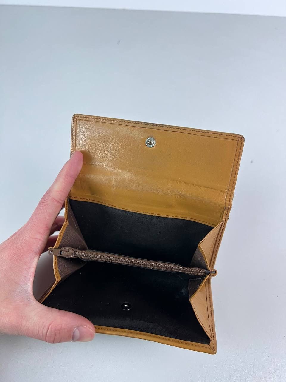 Balenciaga Balenciaga monogram vintage leather wallet Size ONE SIZE - 13 Thumbnail