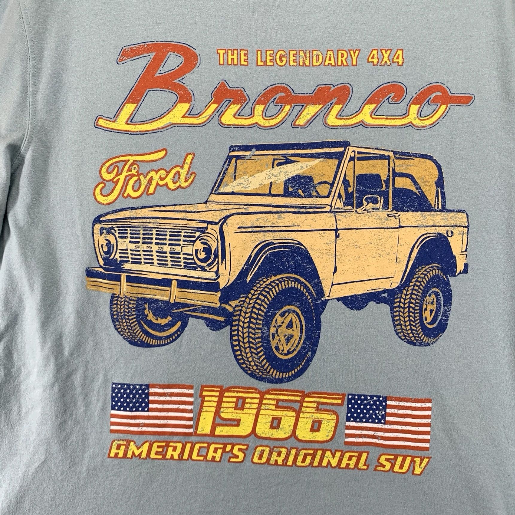 Ford Ford Bronco 1966 Offroad 4x4 Graphic T-Shirt Mens XL Blue Cotton Polyester Graphic Print Retro 1966 FORD BRONCO Shirts Men Size US XL / EU 56 / 4 - 2 Thumbnail