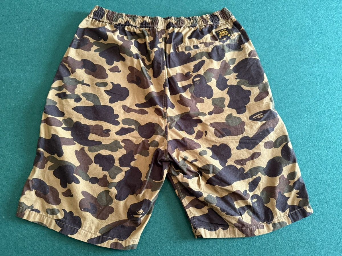 Bape Bape 1st camo drawstring shorts Size US 34 / EU 50 - 2 Thumbnail