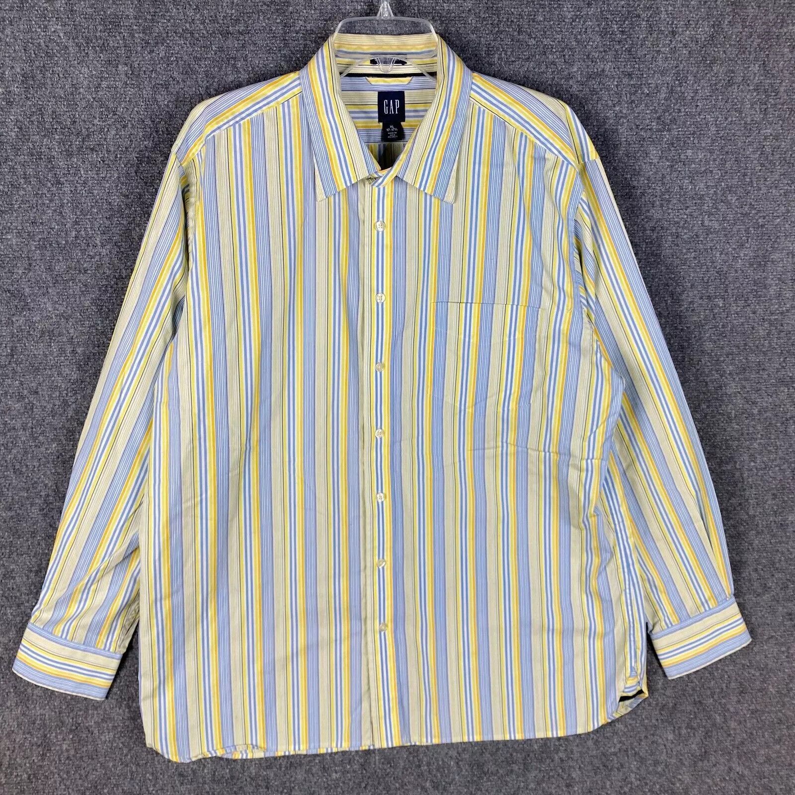 Gap Gap Button Up Shirt Men's XL Classic Fit Striped 17-17.5 Size US XL / EU 56 / 4 - 1 Thumbnail