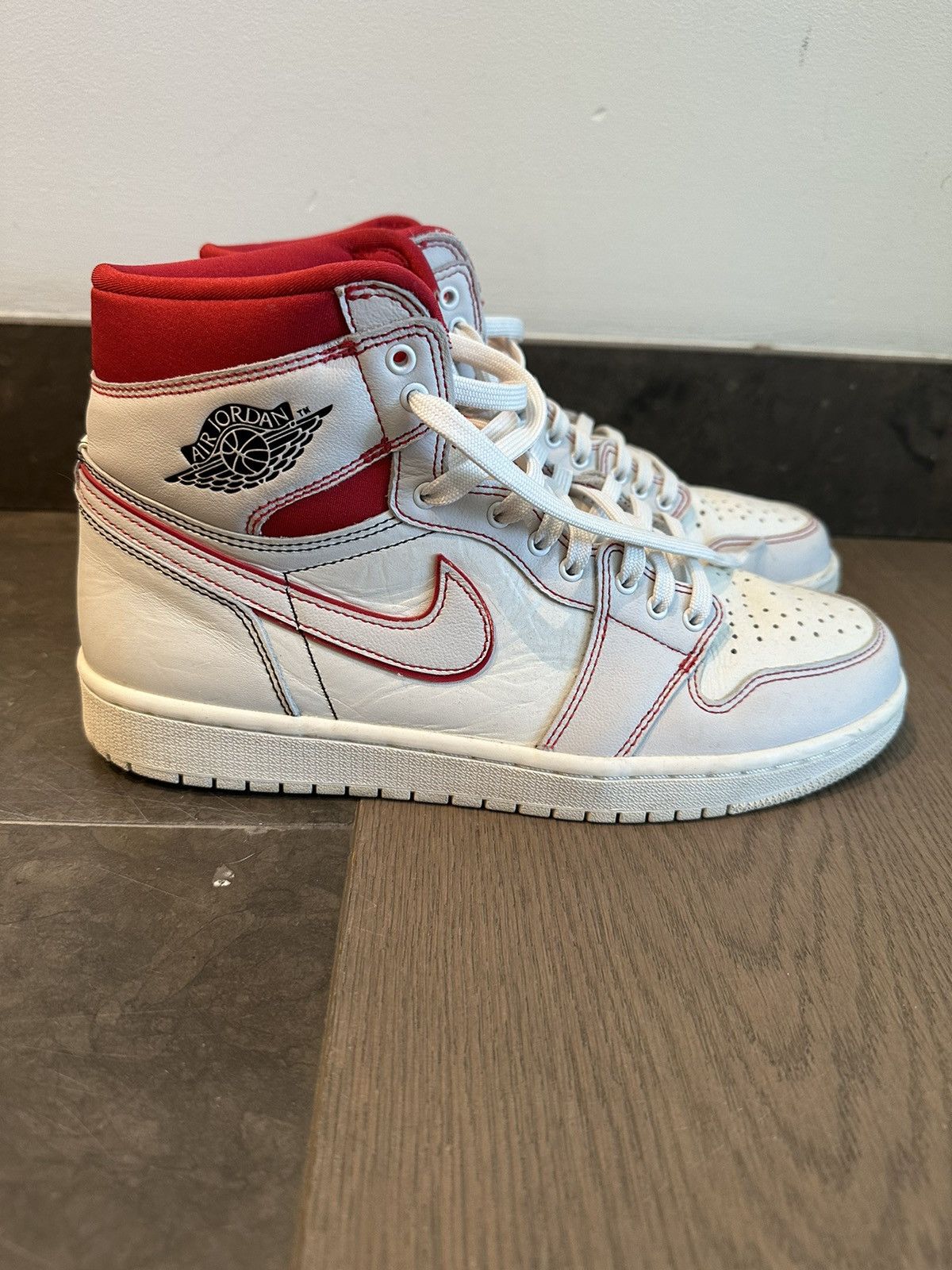Jordan Retro High Phantom Gym Red