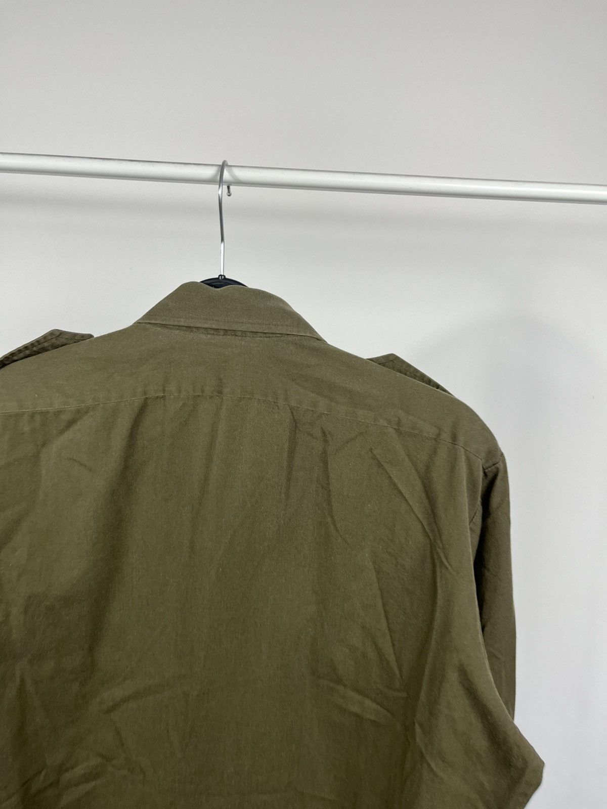 Other Vintage 1991 Austrian Bundesheer Military Shirt Army Size 39 Size US M / EU 48-50 / 2 - 12 Thumbnail