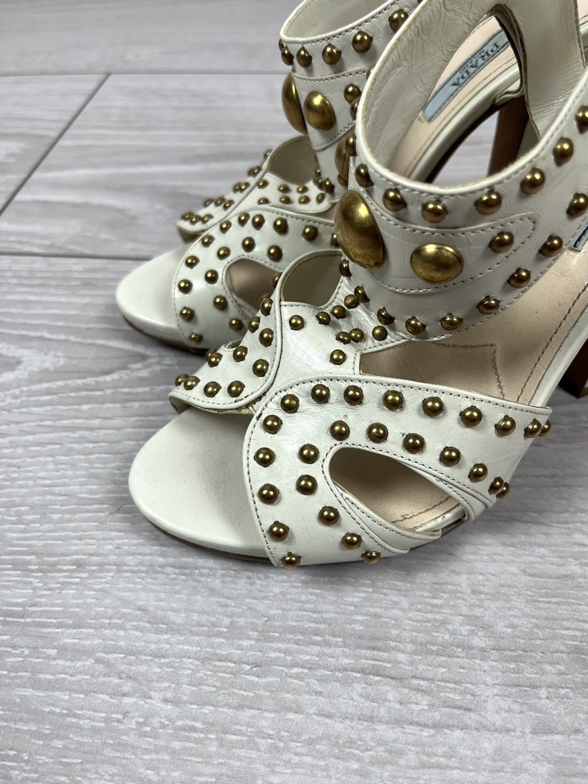 Prada Prada White Leather Studded Heels Sandals Shoes Size US 9 / IT 39 - 17 Thumbnail